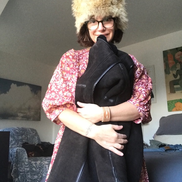 Shearling Vintage Coat - Picture 5 of 14